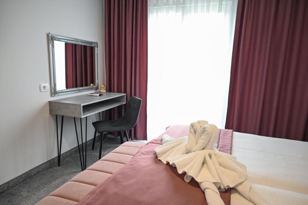 Hotel Premium Jajca Kültér fotó
